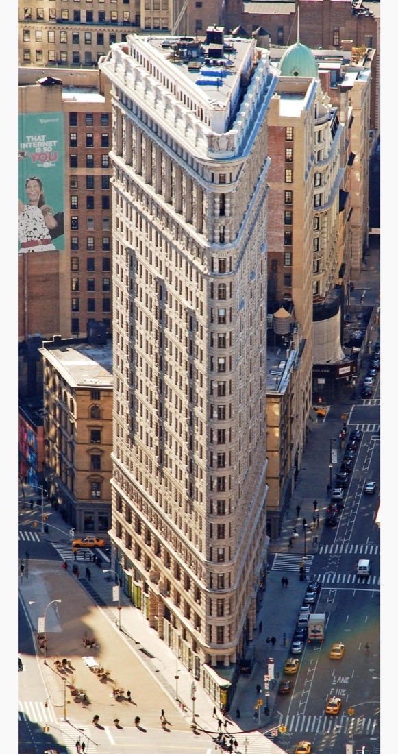 The Flatiron Building viewed from street level